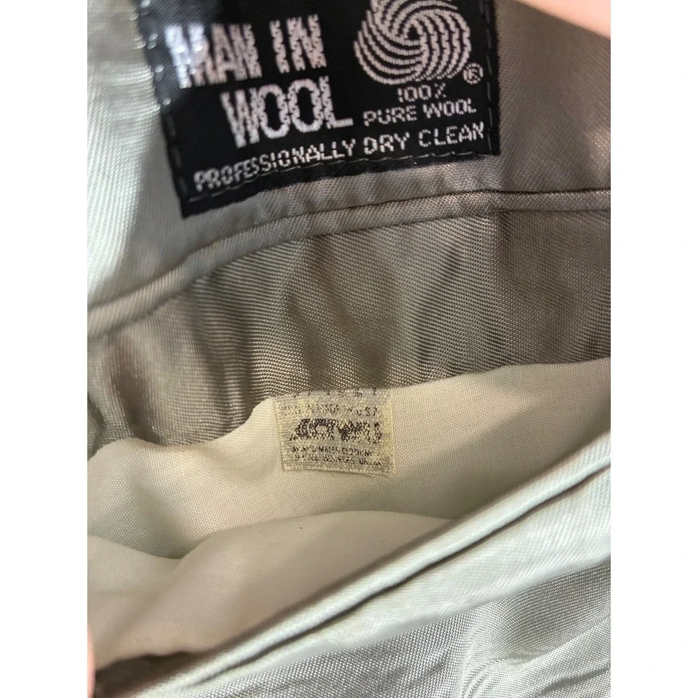 Vintage Johnny Carson Man In Wool Gray‎ Blazer Jacket, 100% Pure Wool Size 42R